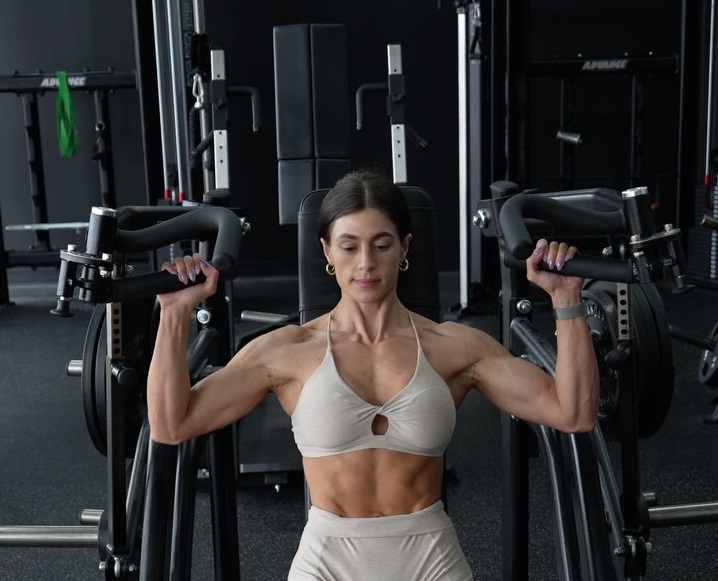 Nicolette Working Out